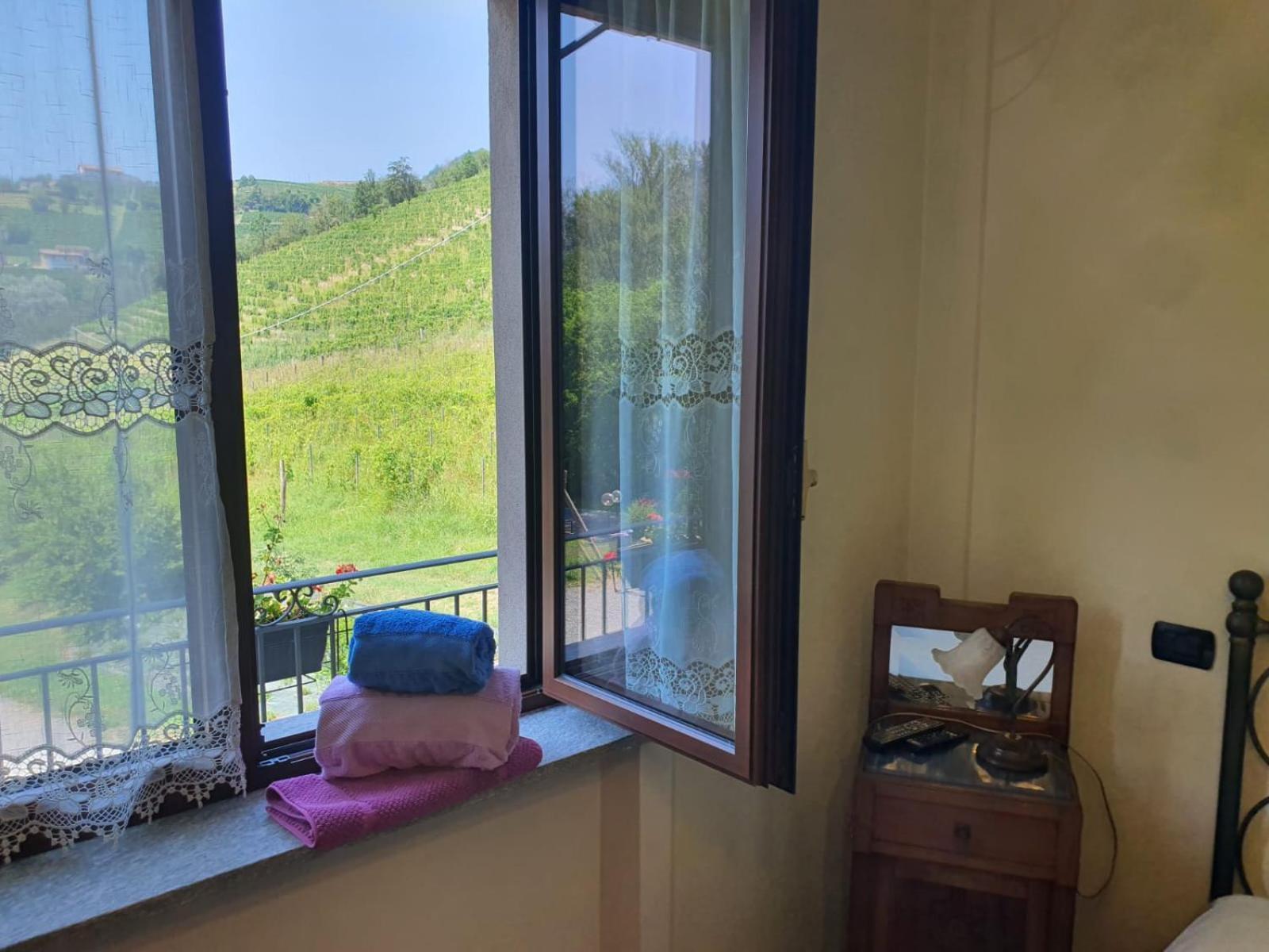 Agriturismo Cascina L'Arche Santo Stefano Belbo Zewnętrze zdjęcie