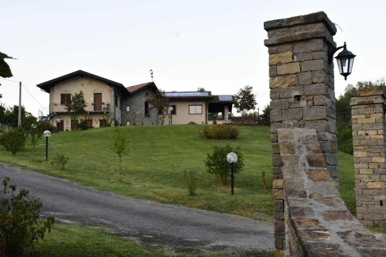 Agriturismo Cascina L'Arche Santo Stefano Belbo Zewnętrze zdjęcie